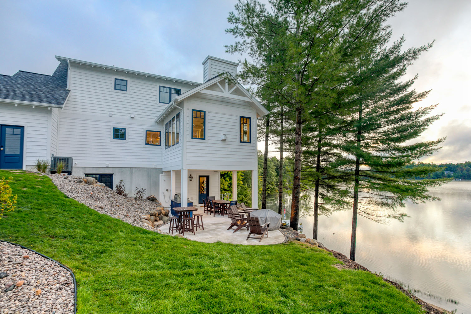 Lakemore Navy Content Lakemore Resort